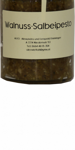 Walnuss-Salbeipesto
